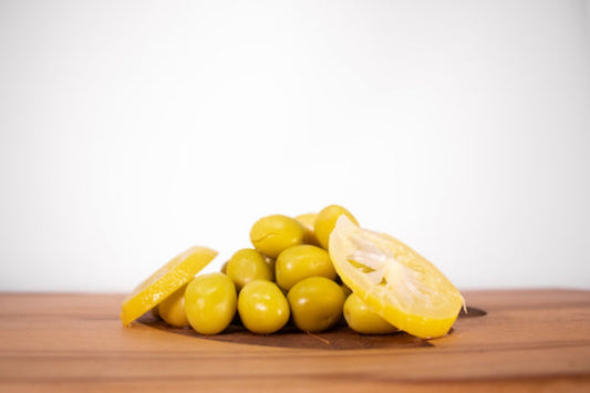 OLIVES VERTES MARINÉES AU CITRON CONFIT / MARINATED GREEN OLIVES WITH CONFIT LEMON